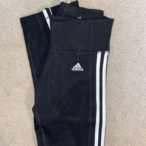 Athletic leggings